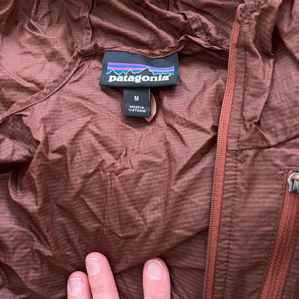 Patagonia Packable Running Wind Jacket - image 4